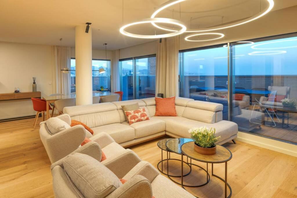 D&R Penthouse On The Beach Appartement Málaga Buitenkant foto