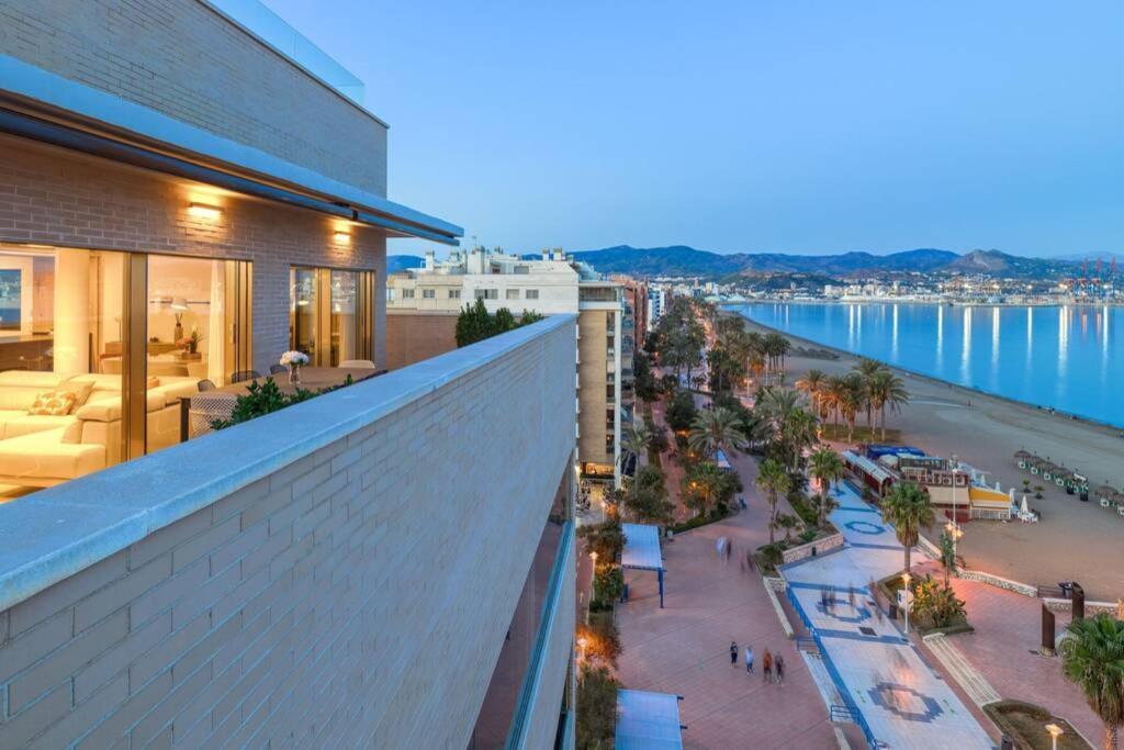 D&R Penthouse On The Beach Appartement Málaga Buitenkant foto